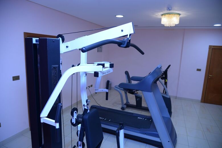 Hotel Al Madina Suites Doha
