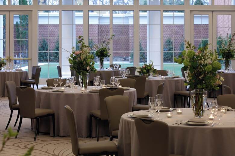 Kimpton The Forum Hotel By Ihg