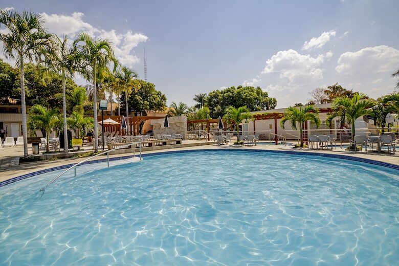 Apartamentos Diroma Resort Com Um Dia No Acqua Park