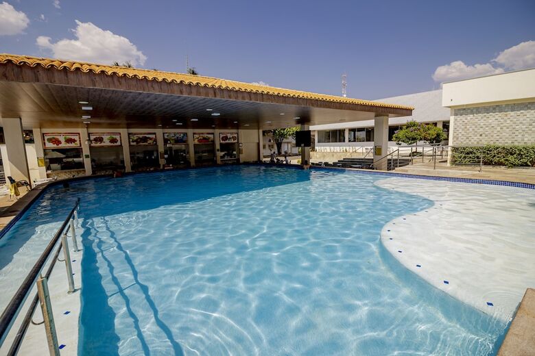 Apartamentos Diroma Resort Com Um Dia No Acqua Park