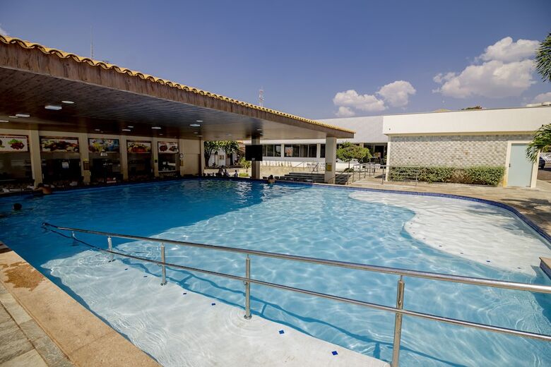 Apartamentos Diroma Resort Com Um Dia No Acqua Park