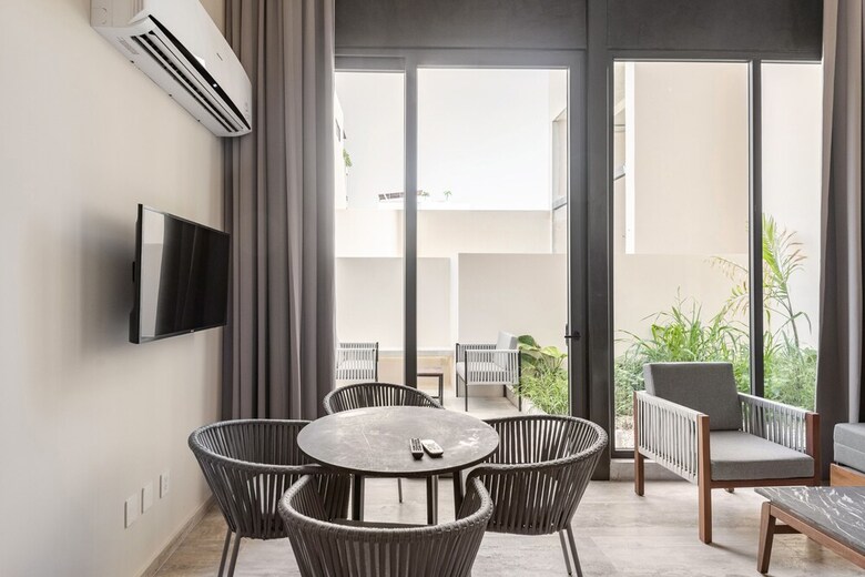 Ceren Luxury Apartments By Spot Rentals
