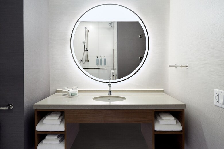 Hotel Courtyard By Marriott Montreal Midtown