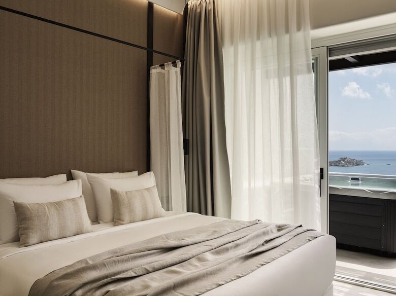 Hotel Ezio Bo Luxury Living