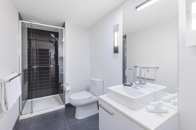 Oaks Melbourne St Kilda Road Hotel