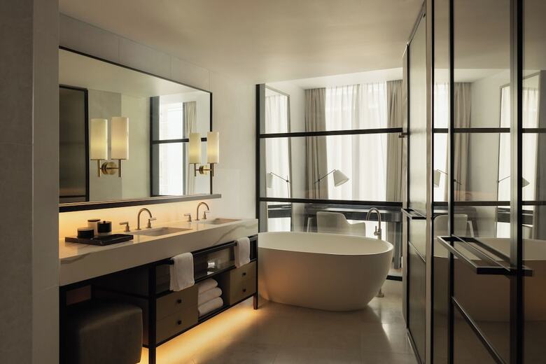 Hotel Capella Sydney