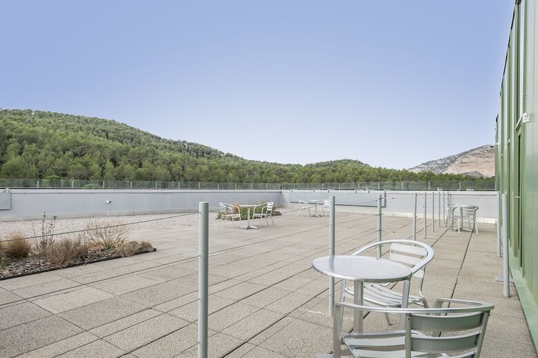 Hotel Les Begues Apartments