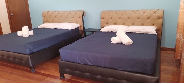 Platinum Hotel
