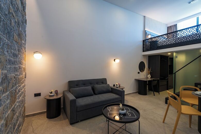 Ecoheaven Suites