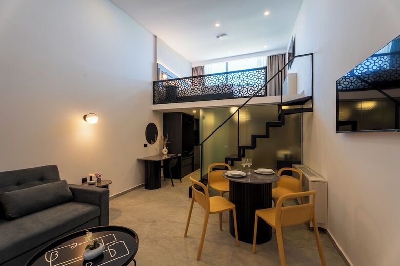 Ecoheaven Suites
