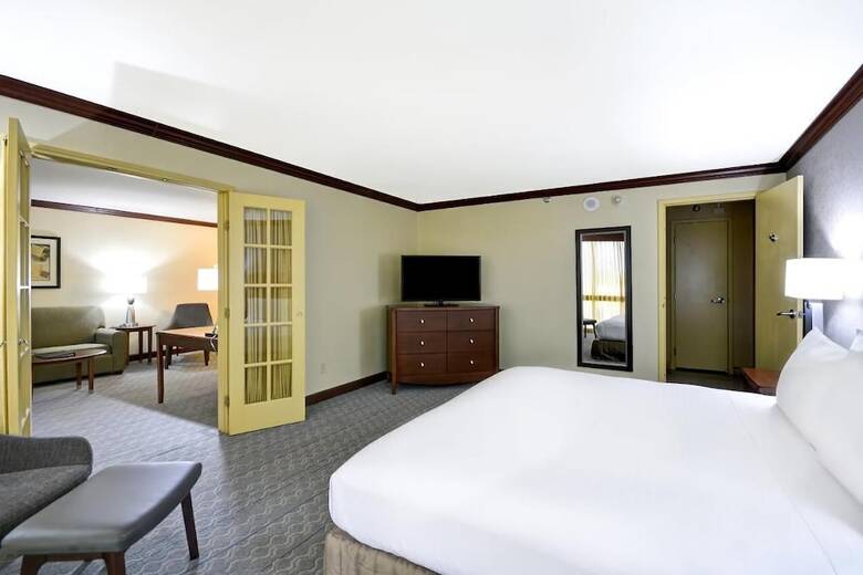 Tulsa Vitality Hotel
