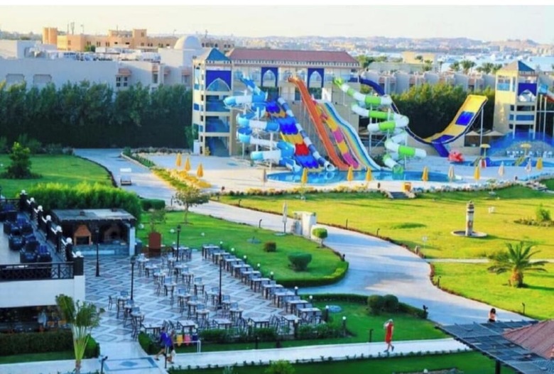 Hotel Gravity Resort Families & Couples Only