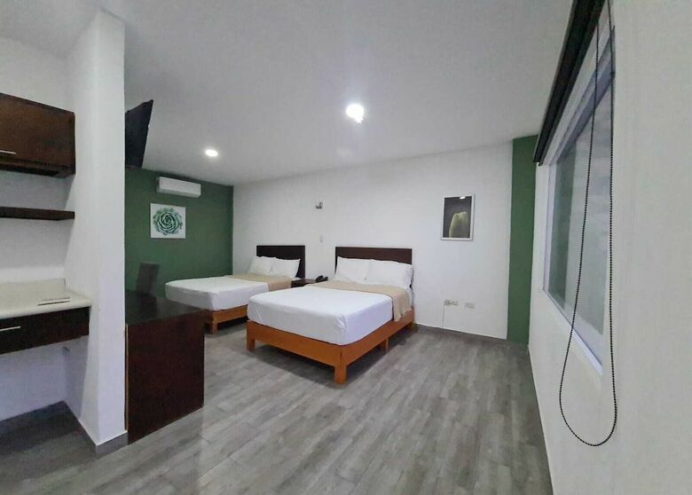 Noas Hotel