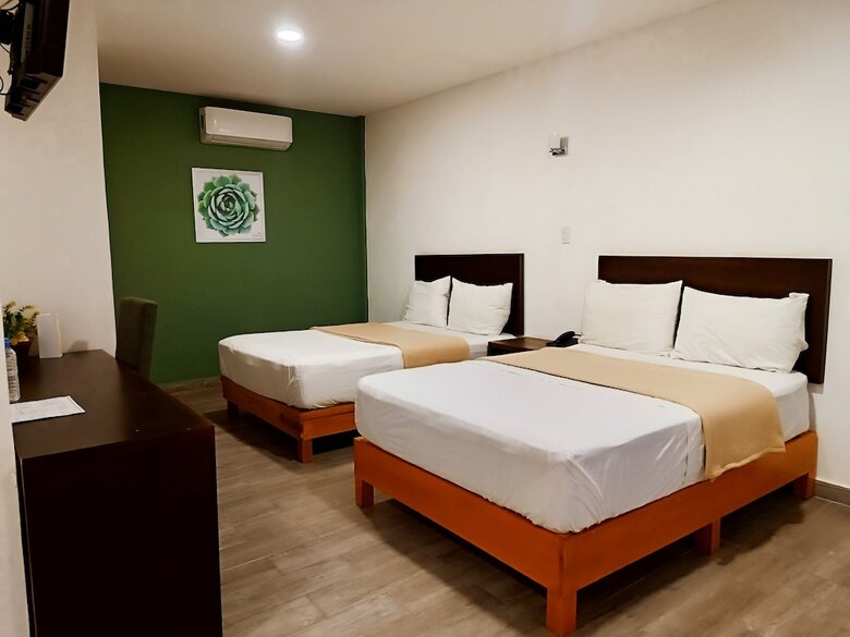Noas Hotel