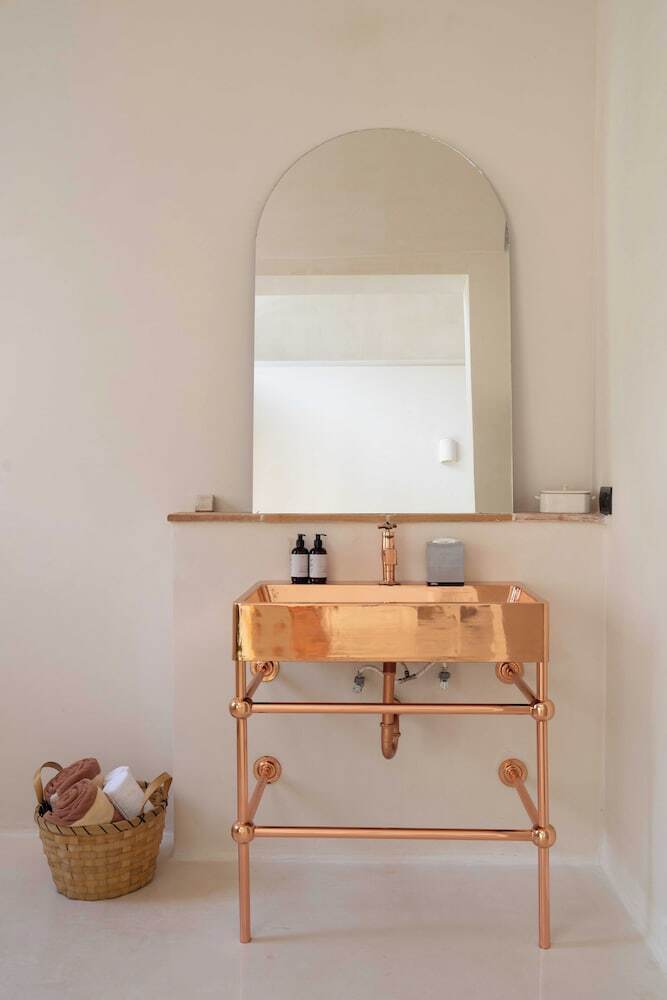 Anat Tantric Boutique Hotel
