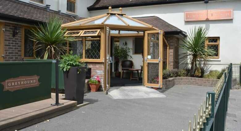 Bed & Breakfast The Greyhound - Winterborne Kingston
