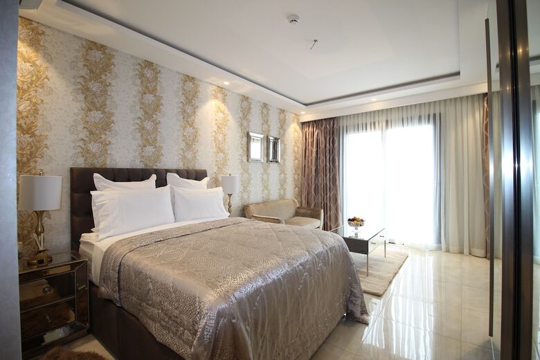 Hotel Mirage Residences - 2 Bedroom Unit