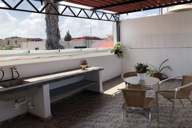 Collection O Frida Suites & Lounge