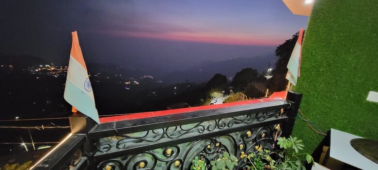Hotel Casa Arhan Luxury Mussoorie Homestay