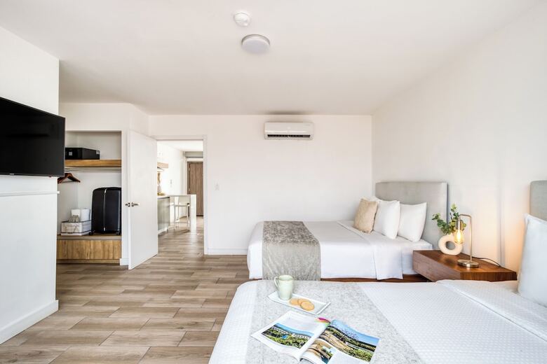 Aparthotel Beach House By Uliv