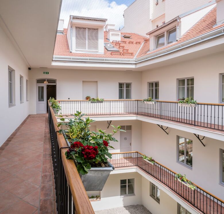 4 Trees Apartments By Adrez Living