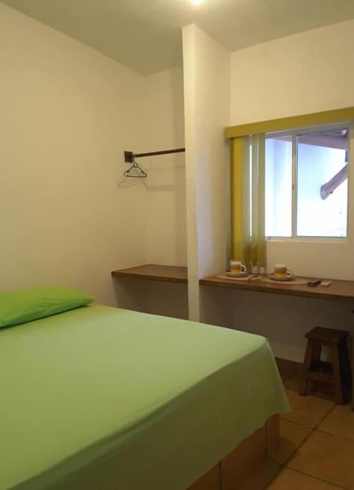 Bm Zihua Casa De Hu�spedes