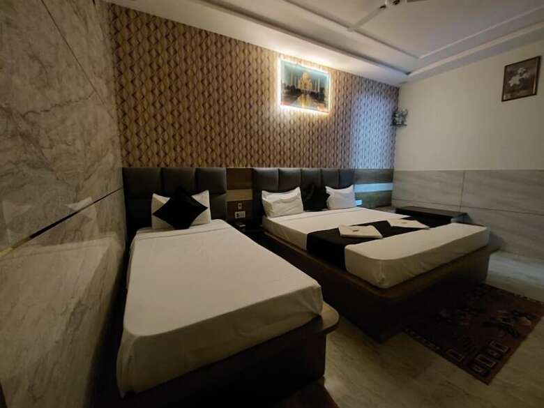Hotel Taj Nice Point By Taj Sunrise Grp