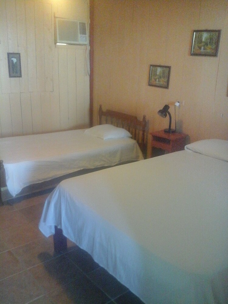 Hotel Buccaneer Resort