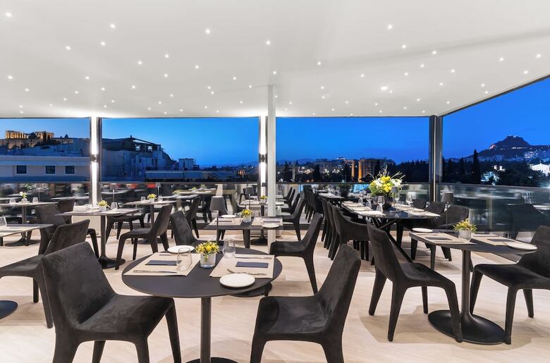 The Athenaeum Luxury Hotel