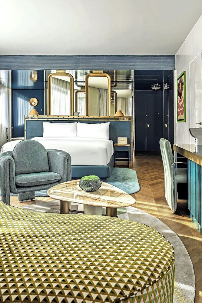 Hotel W Prague
