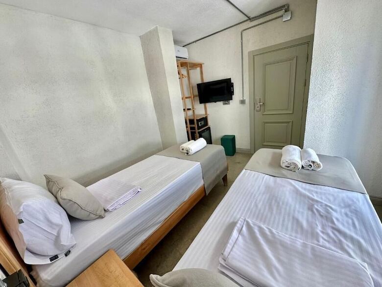 Hotel Elegance House