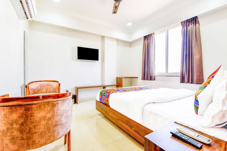 Fabhotel Prime Shiv Mahima