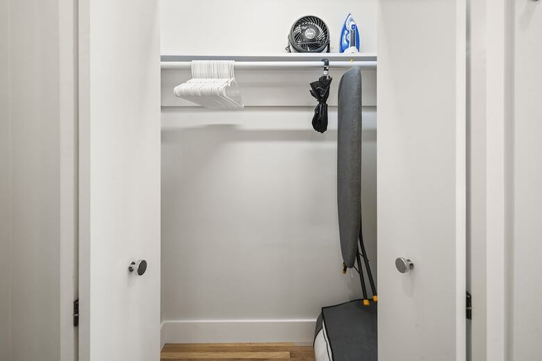 Aparthotel Charlesgate Suites