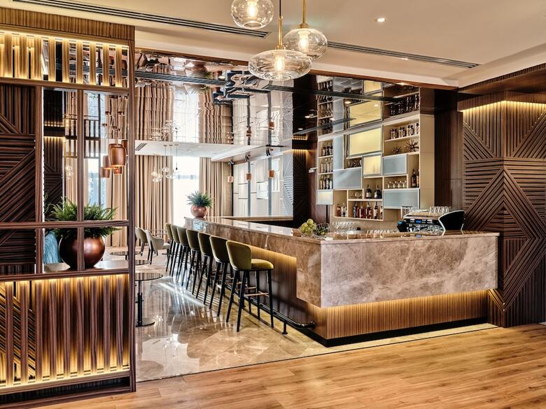 Hotel Crowne Plaza Tashkent By Ihg