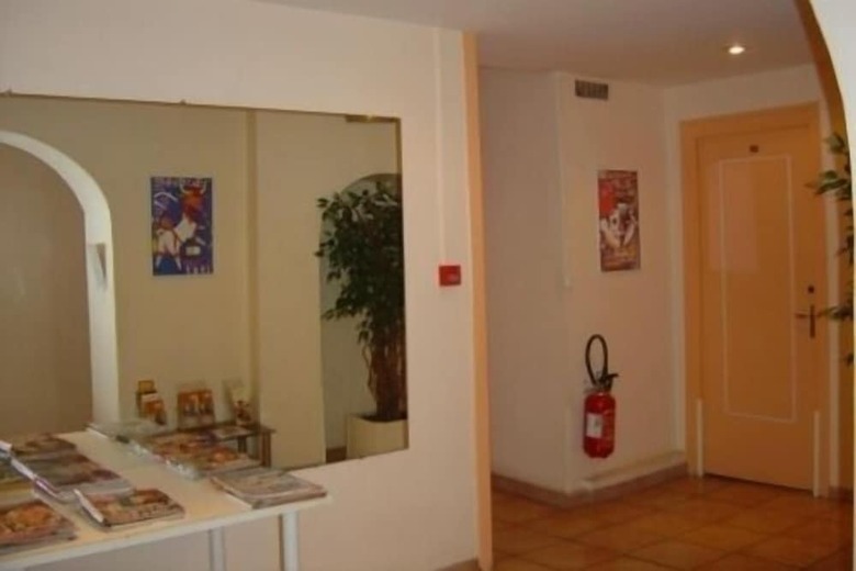 Hotel H�tel Restaurant Le Monte Carlo