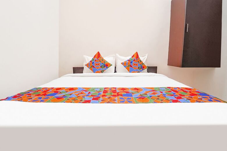 Hotel Fabexpress Epic Residency