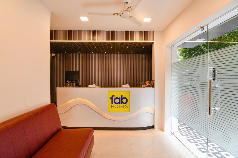 Fabhotel Heritage Ruby