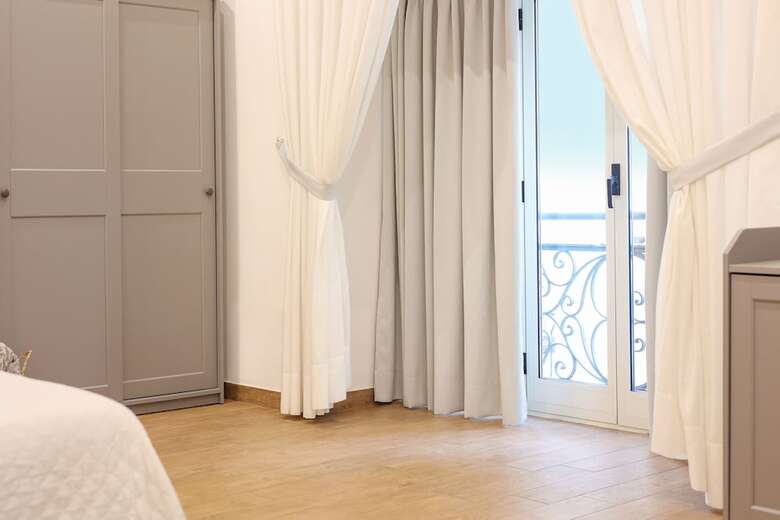 U259b&b Napoli