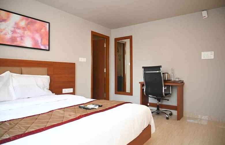 Hotel Bohaus By Hyphen