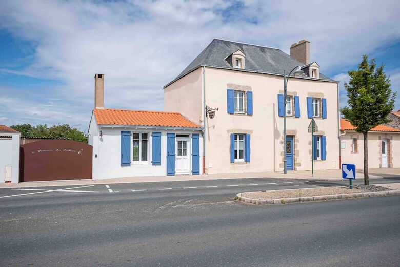 Le Domaine Des �coliers