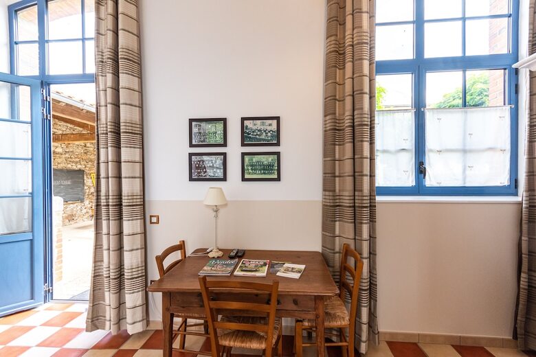 Le Domaine Des �coliers