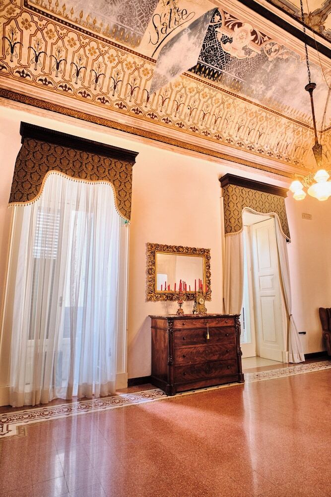 Palazzo Scarciglia