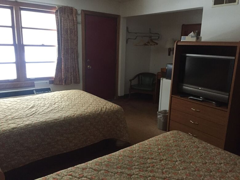 Du Wayne Motel
