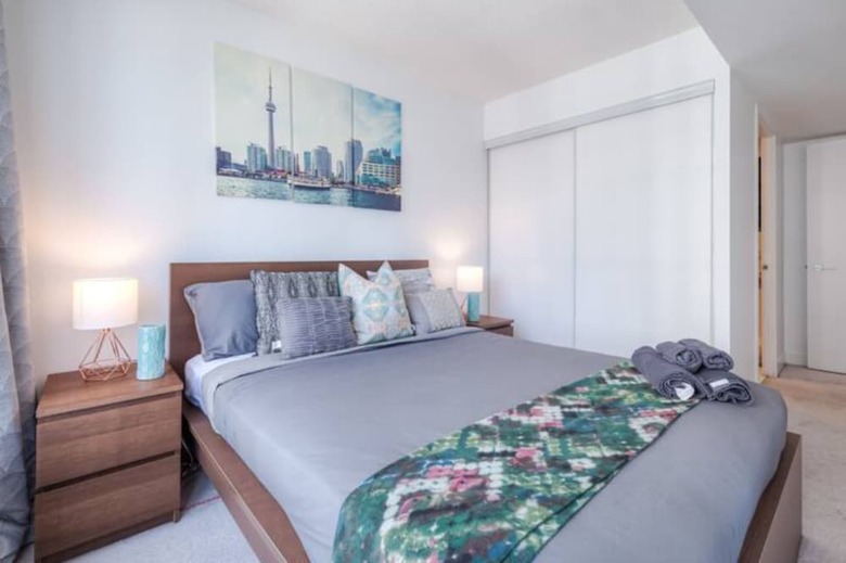 Hotel Waterfront Deluxe Residences