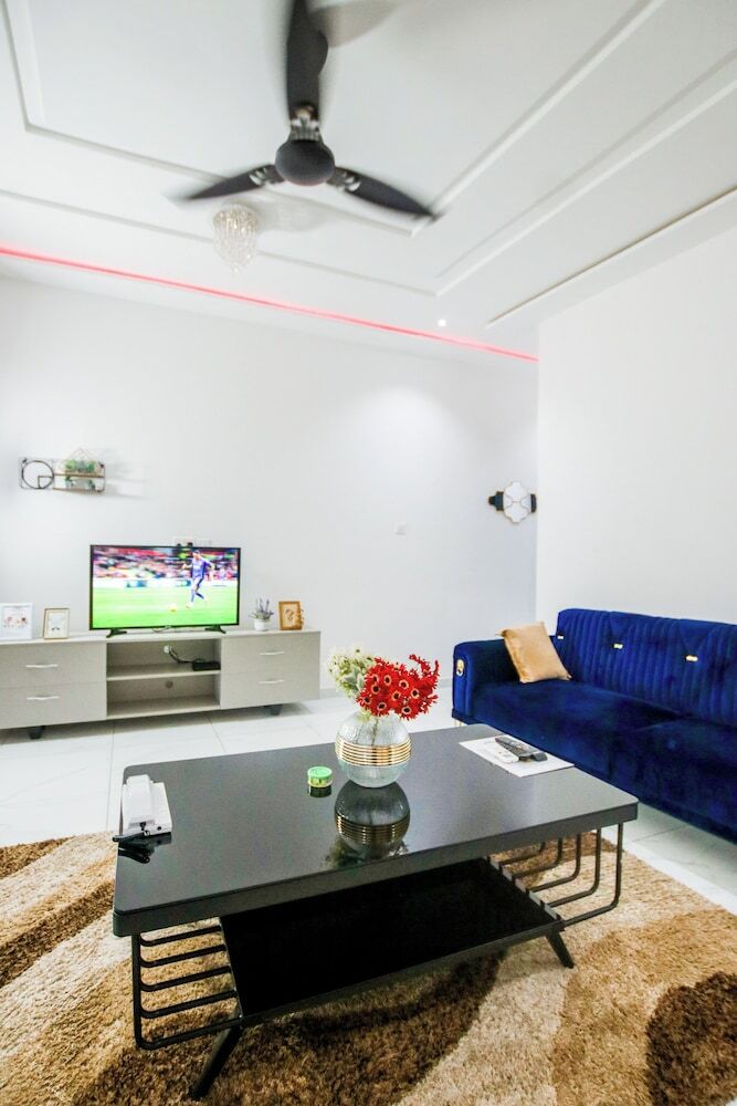 Aparthotel De Ace Court