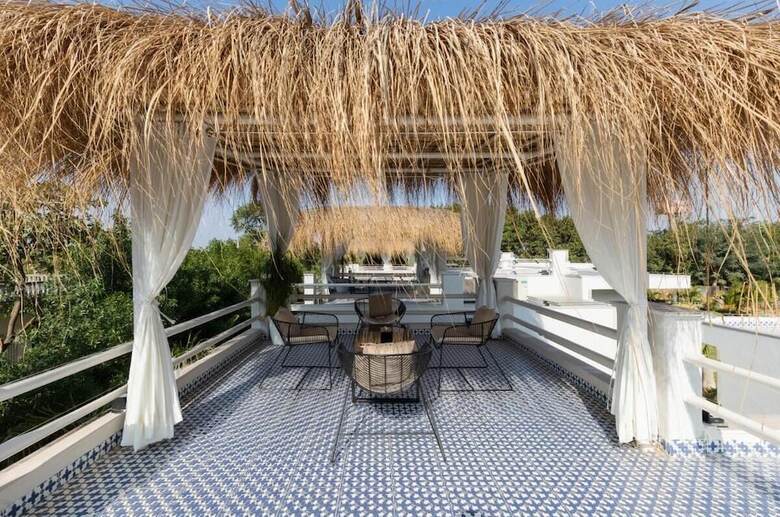 Hotel La Vida Retreat