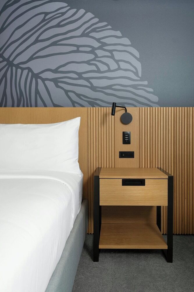 Renaissance Honolulu Hotel & Spa