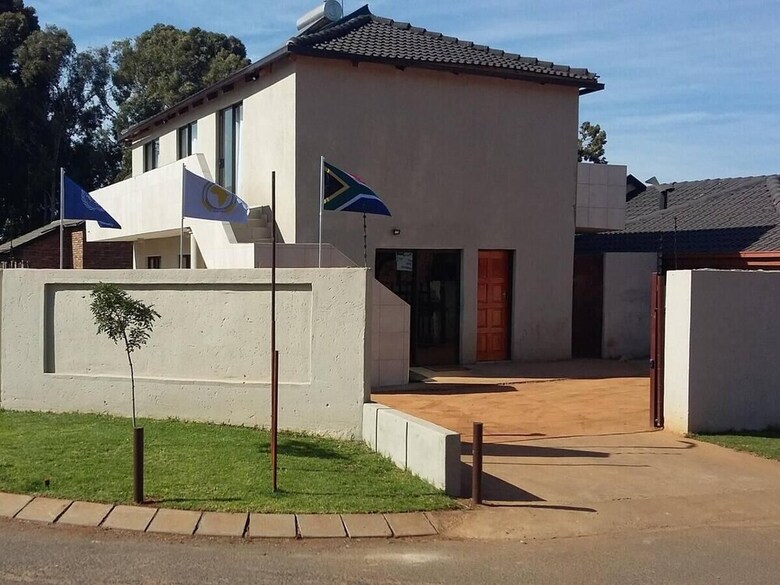 Bed & Breakfast Botho Guesthouse