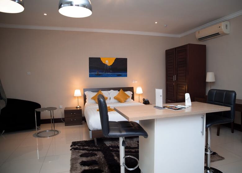 Aparthotel Cromer Serviced Apartments