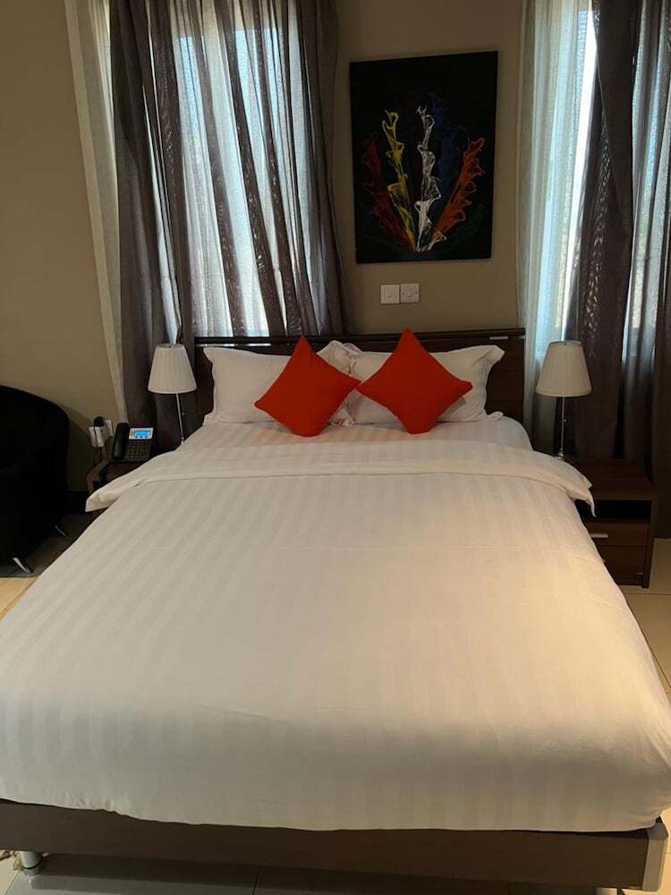 Aparthotel Cromer Serviced Apartments